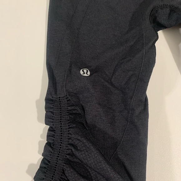 Lululemon crop leggings - Picture 3 of 8